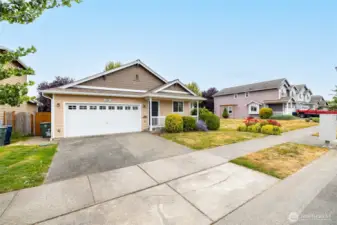 2 car garage, low maintenance and newer roof with-in past 4 years.