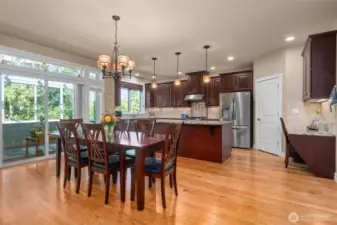 Note the desk to the right of the pantry.  'Command Central'...