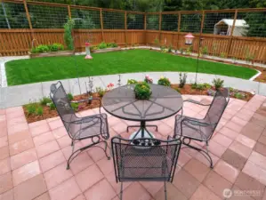 (this photo was supplied by the owner from an earlier date.)