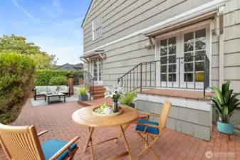 Outdoor patio virtually staged.