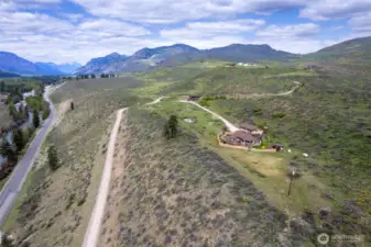 Private location above the valley floor with mountain views! Adjacent Public land! Access to hiking and single track mountain bike trails! 3 bedroom, office and flex room. Portion of home has option to lock off as separate apartment.