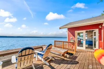 The Boathouse is plenty spacious for your water toys, has electricity and believe it or not a sauna!