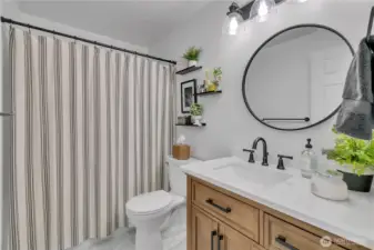 Full Hall Bathroom