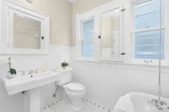 Full bath on the main floor.