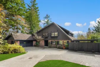 This shy 5,000 sq ft home offers 5 bed and 5 baths there is room for everyone.