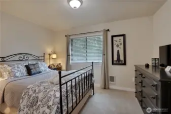 6603 bedroom 2