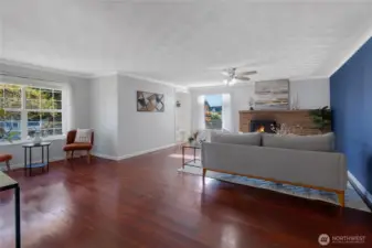 Living Room & Original Hardwood Floors