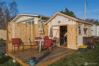 Enjoy the deck off the storage shed!