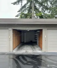 Detached one car garage
