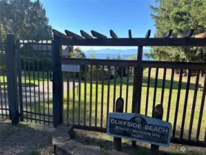 Private Cliffside community beach entrance