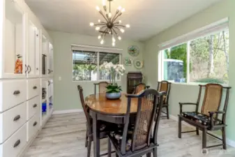 Formal dining with built-in display/storage