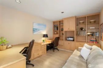 Large office or extra room with plenty of storage.