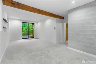Downstairs bonus room/office