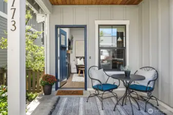 Entry Seating Area