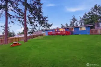 picnic in your backyard or BBQ on your deck