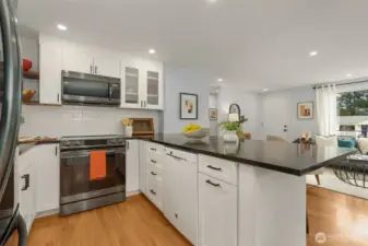 Fully Remodeled Kitchen with All New Appliances