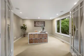 This main floor office has an attached 3/4 bath and would make an excellent junior suite