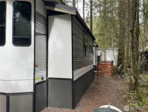 Unit has been well maintained.