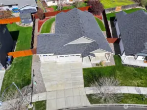 Insulated & extended triple car garage
