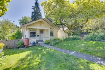 Relax and read a book or sip on a beverage on your front covered porch