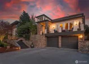 Welcome to Fairway Drive.