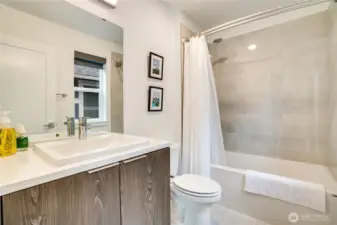 Perfect en-suite bathroom for in-laws or guests.