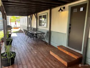 Brand new covered deck isn't attached to MFH