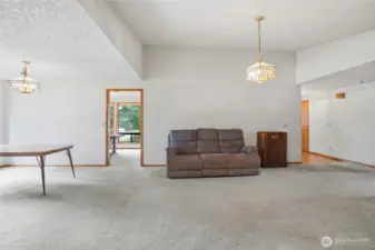 Family room, dining area, carpet