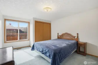 Third bedroom, closet, carpet