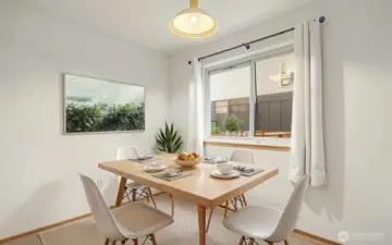 Dining Area has been Virtually Staged