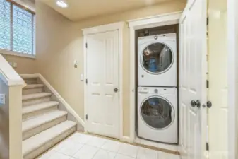 Full size Laundry!