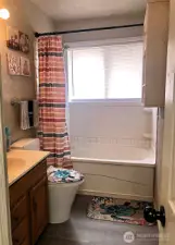 Main Bathroom with jetted tub