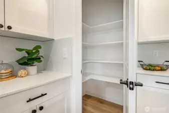 Photos shown are of a similar floor plan previously built in a different neighborhood (The Ridge in Blaine). Finishes and features may vary. Some items pictured reflect buyer-selected upgrades which are not included in the base price and may be added at an additional cost.