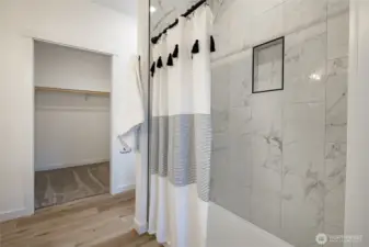 Photos shown are of a similar floor plan previously built in a different neighborhood (The Ridge in Blaine). Finishes and features may vary. Some items pictured reflect buyer-selected upgrades which are not included in the base price and may be added at an additional cost.