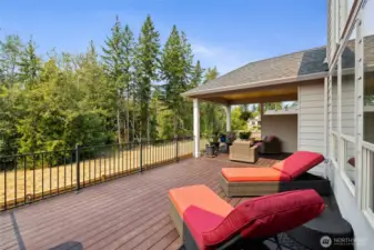 Metal railings and additional Deck Power outlets added