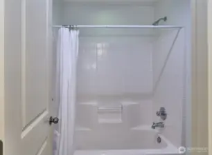 Second view of the Jack and Jill bathroom