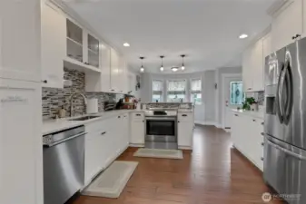 All Kitchen appliances included