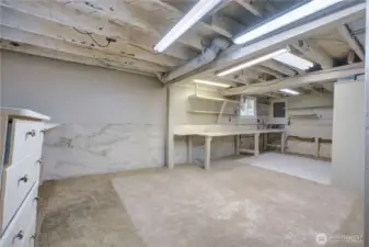 Large area for a workshop or finish it to your liking!