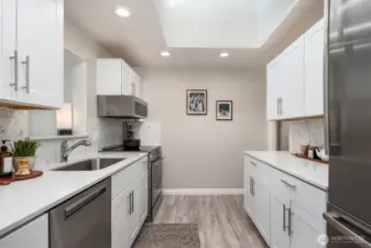Quartz countertops; newer appliances
