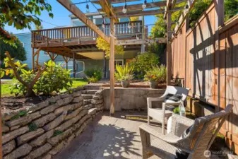 Grow some grape vines to create a cool space