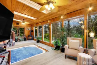 Spa/Sun room