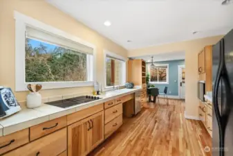 This kitchen is designed for comfort, efficiency, and inclusivity—without sacrificing style!