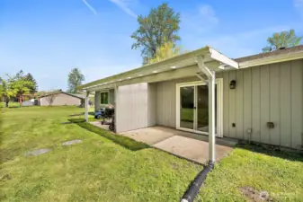 Unit B Covered Patio