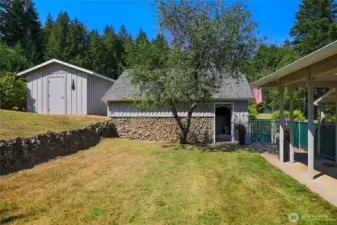 This garage cottage look is so unique and brings a special vibe to this structure. It is on the interior as well.