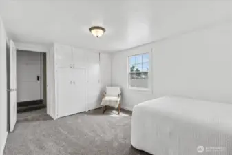 1st bedroom