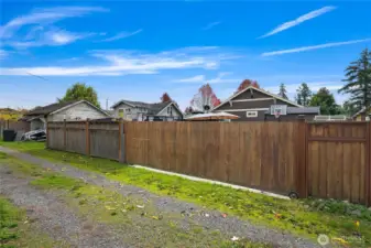 Gated Access off the alley...