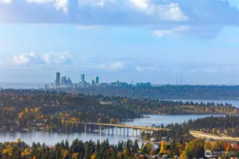 Prime western views encompass Lake Washington, the Seattle & Bellevue skylines, & the Olympics.