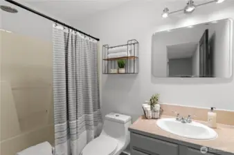 Second Full bathroom