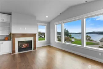 Living Room (un-staged)