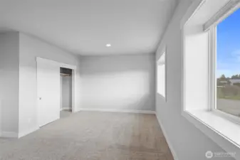 Bedroom 2 (un-staged)